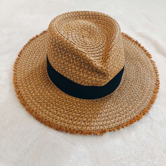 NWT Eric Javits Fringe Pinch Straw Fedora Hat Packable Women’s - Picture 4 of 8